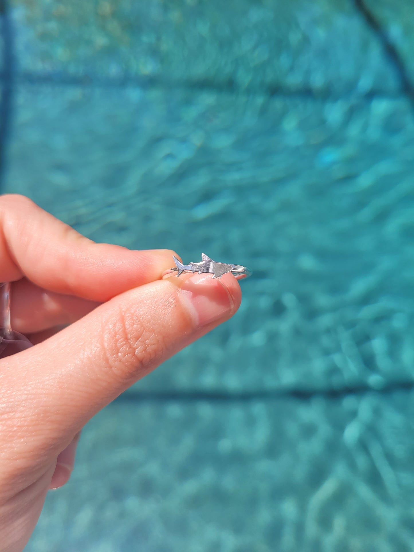 Shark stacking ring
