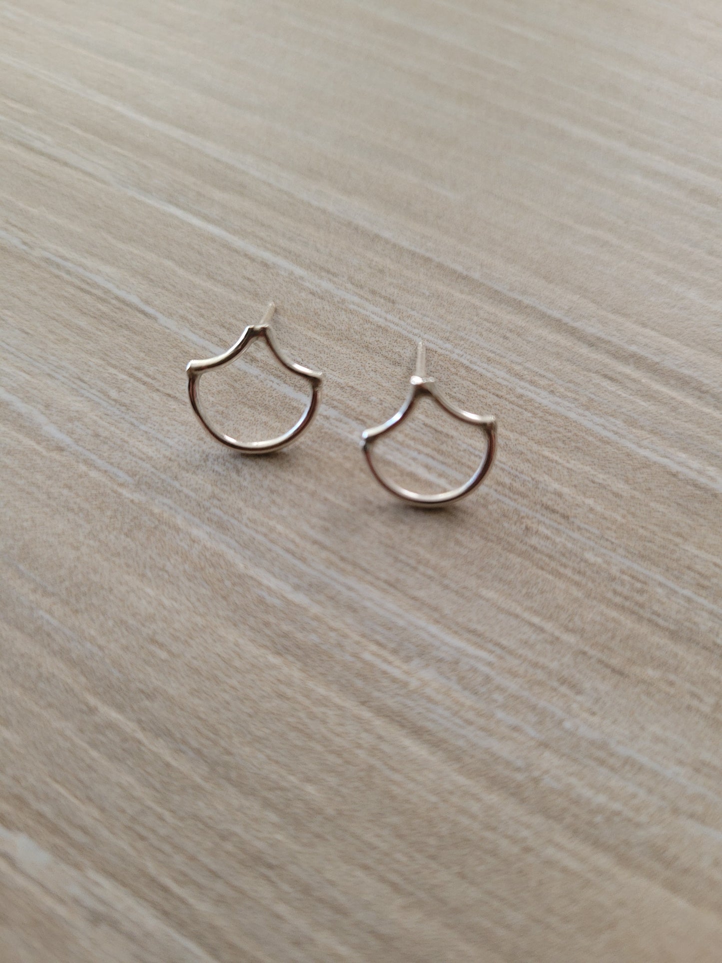 Fish Scale Studs