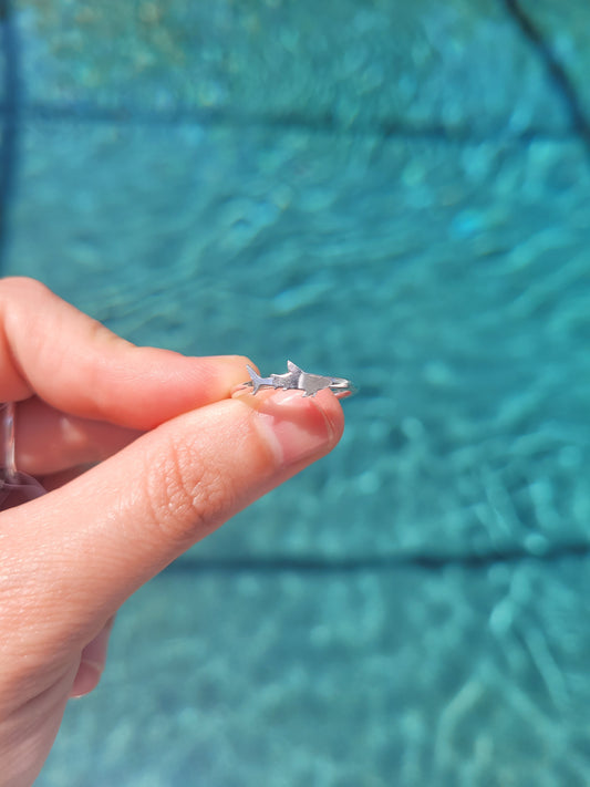 Shark stacking ring