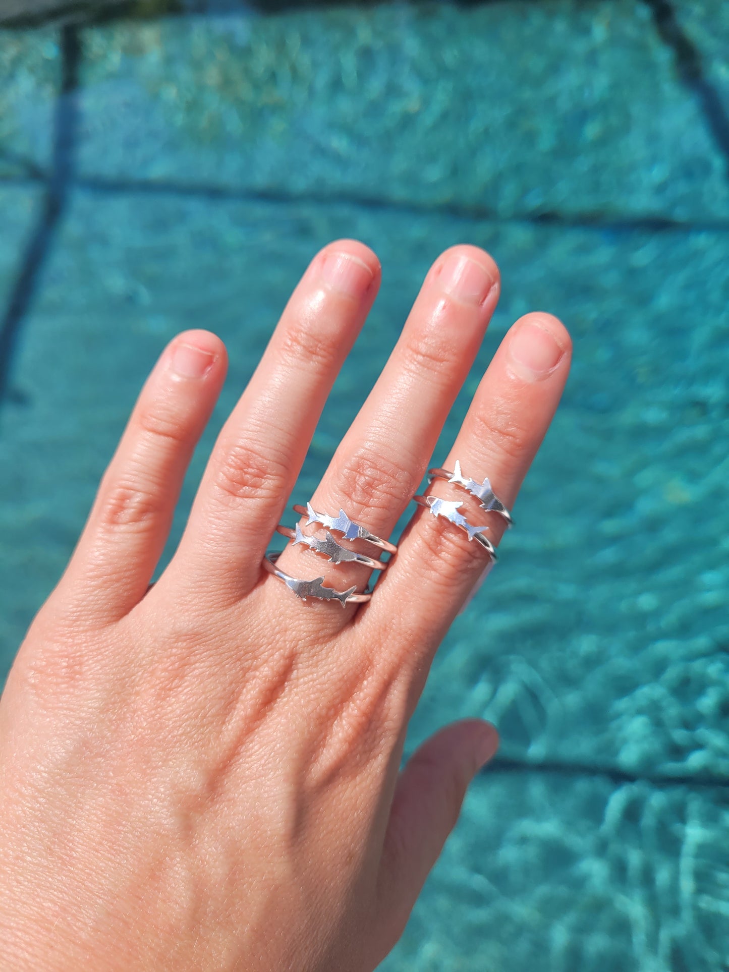 Shark stacking ring
